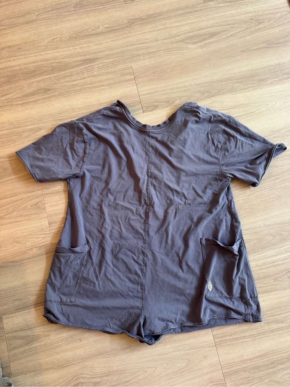 Free People Short Sleeve Pocket Romper in Charcoal